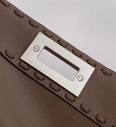 フェンディバッグ全体デザイン